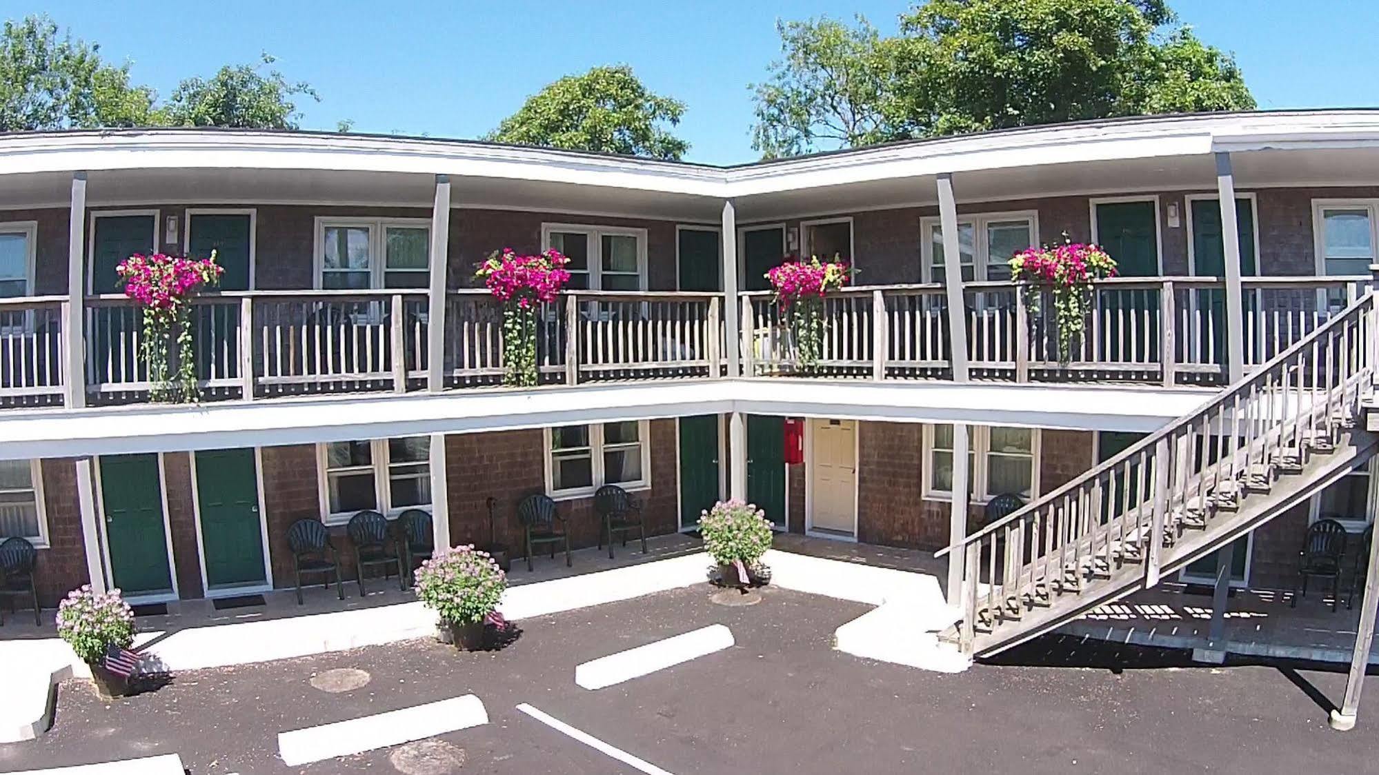 The Cutty Sark Motel Dennisport Exterior photo